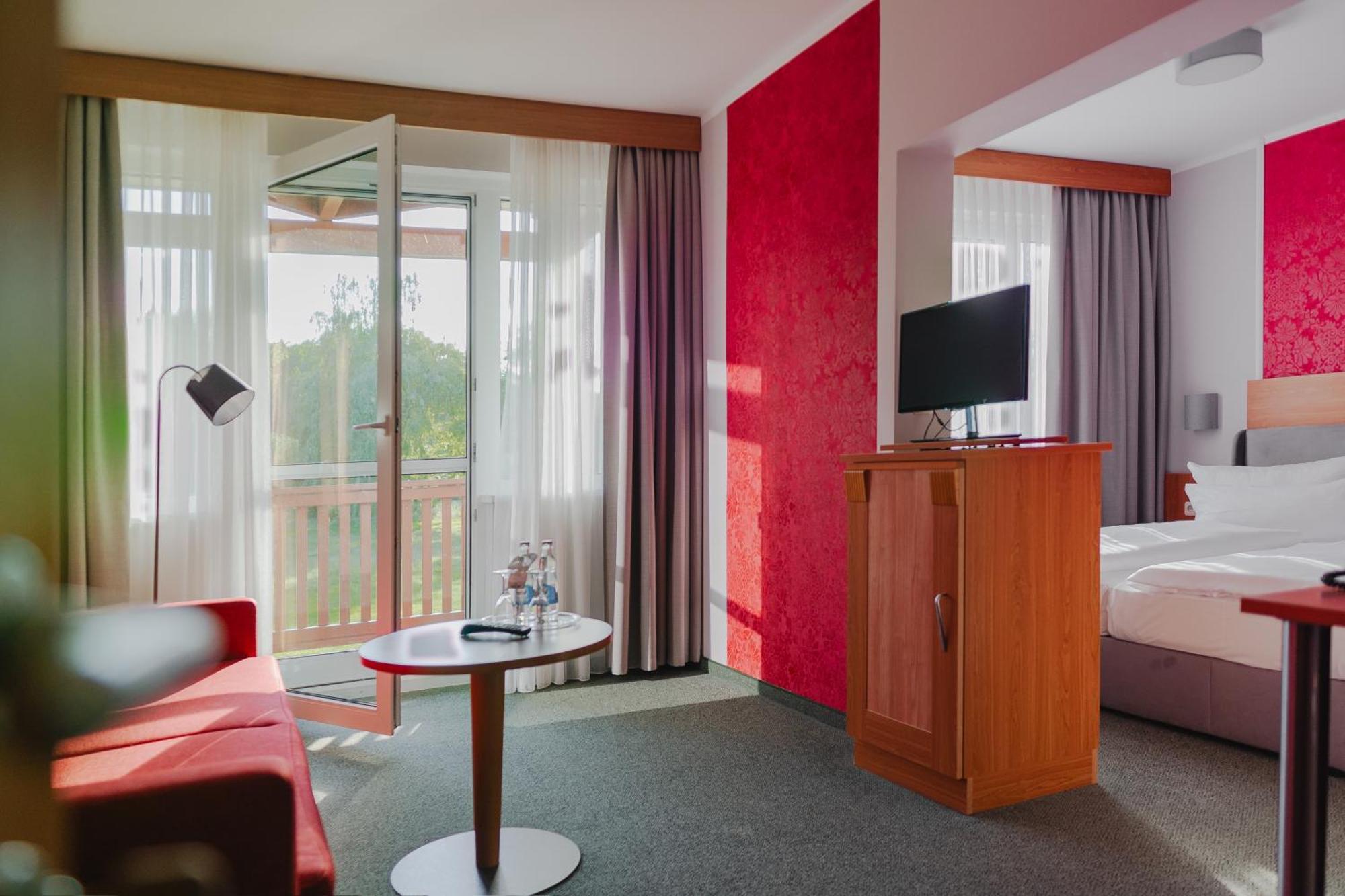 Gaestehaus Kloster Nimbschen กริมมา ภายนอก รูปภาพ